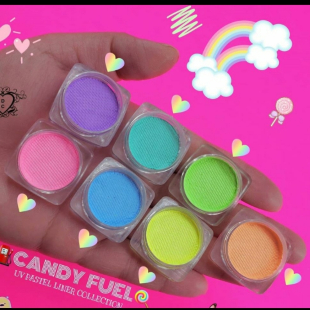Neon EyeLiner Power